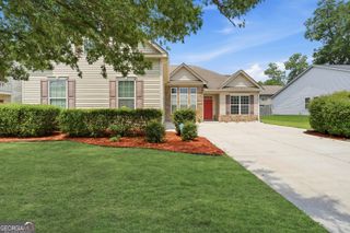 108 Shady Bank Lane, Byron, GA 31008
