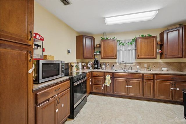 1301 Sonora Street, Mission, TX 78572