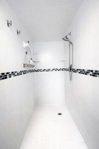 6 Colonial Club Drive 200, Boynton Beach, FL 33435