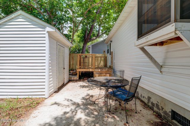728 Varsity Drive, Wilmington, NC 28403