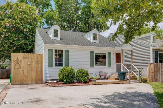 728 Varsity Drive, Wilmington, NC 28403