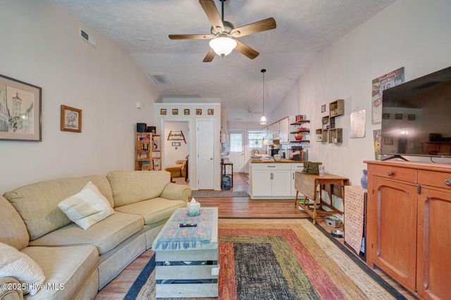 728 Varsity Drive, Wilmington, NC 28403