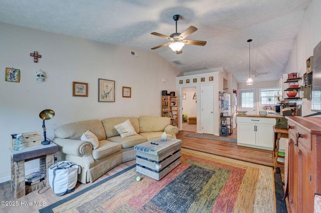 728 Varsity Drive, Wilmington, NC 28403