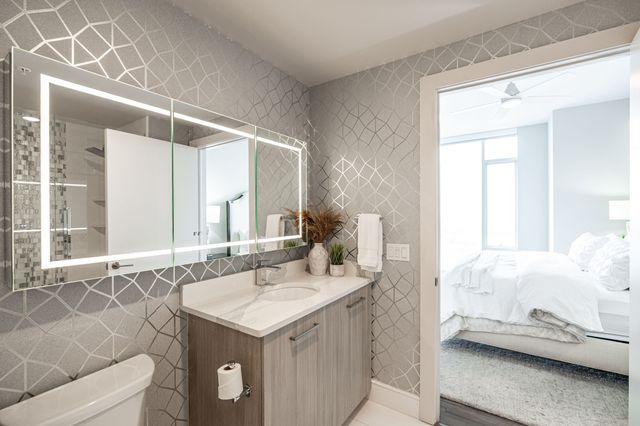 515 Church St Unit 4206, Nashville, TN 37219