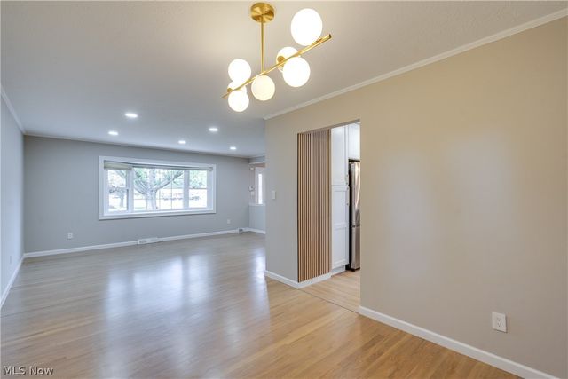 6366 Dunfield Drive, Mayfield Heights, OH 44143
