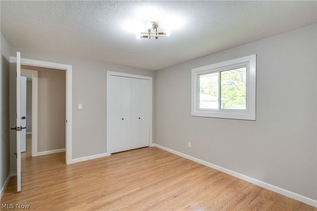 6366 Dunfield Drive, Mayfield Heights, OH 44143