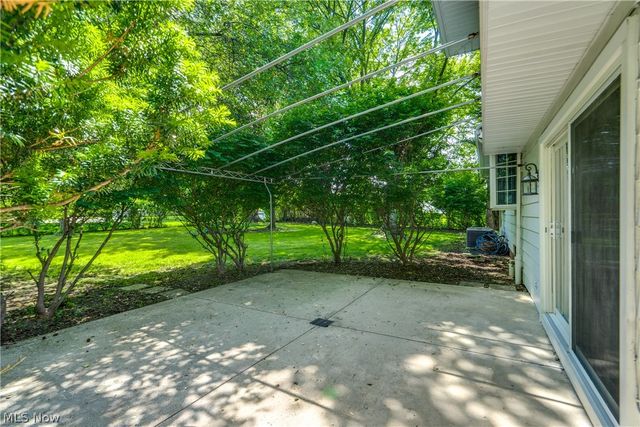 6366 Dunfield Drive, Mayfield Heights, OH 44143
