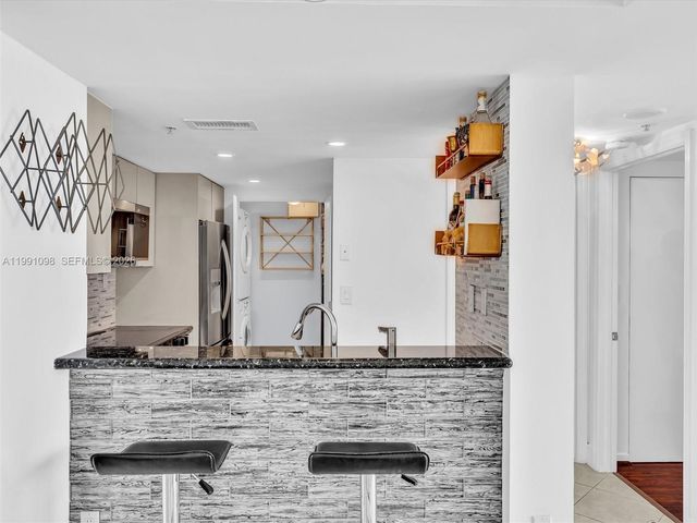 650 West Ave 1605, Miami Beach, FL 33139