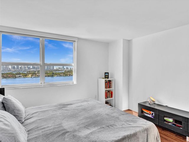 650 West Ave 1605, Miami Beach, FL 33139