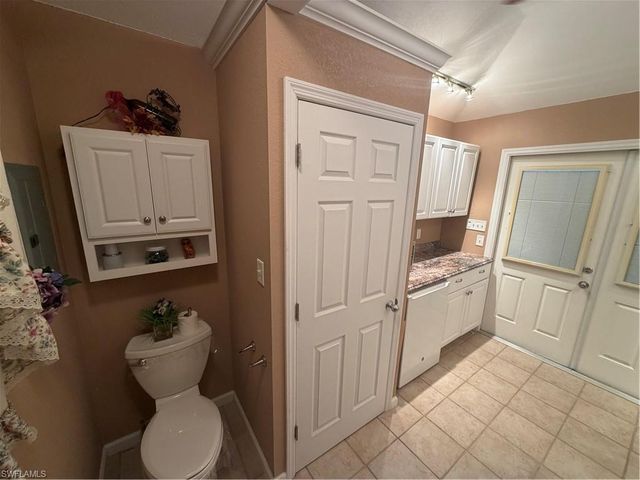 10070 Parkwood DR, Fort Myers, FL 33905