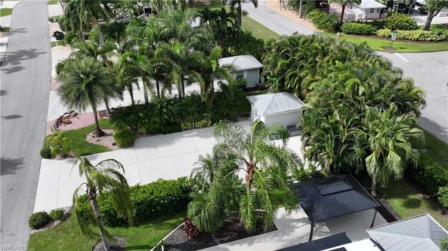 10070 Parkwood DR, Fort Myers, FL 33905