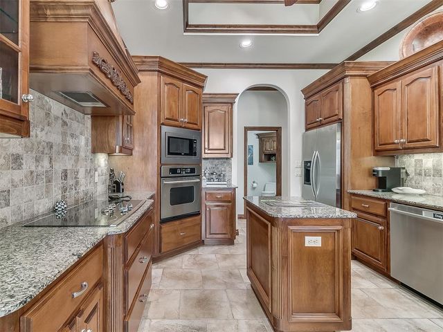 8512 NW 124 Street, Oklahoma City, OK 73142