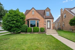 7259 N Odell Avenue, Chicago, IL 60631