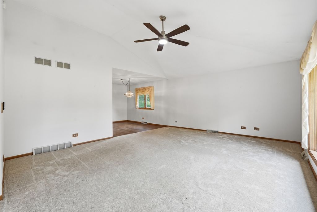800 Ravinia Drive, Shorewood, IL 60404 — photo 4