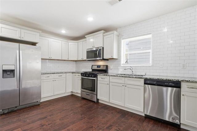 250 Maple Street, Hapeville, GA 30354