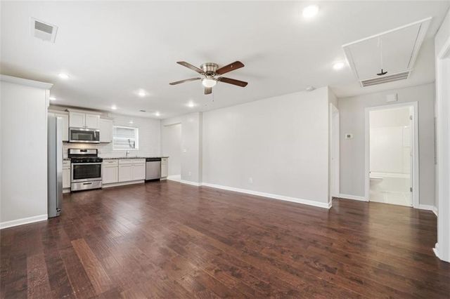 250 Maple Street, Hapeville, GA 30354