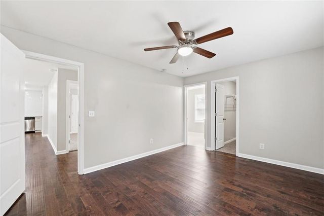 250 Maple Street, Hapeville, GA 30354