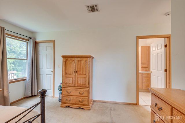 40 Winton Road, East Brunswick, NJ 08816