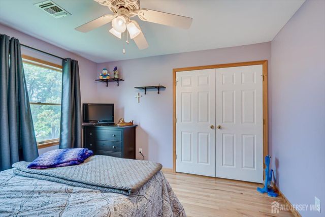 40 Winton Road, East Brunswick, NJ 08816