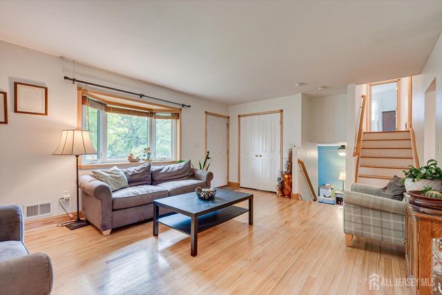 40 Winton Road, East Brunswick, NJ 08816