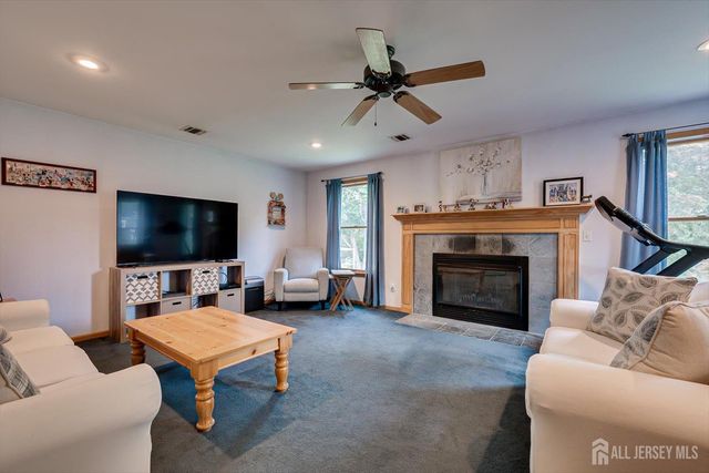 40 Winton Road, East Brunswick, NJ 08816