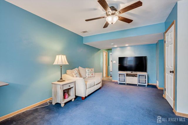 40 Winton Road, East Brunswick, NJ 08816