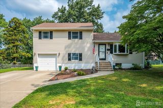 40 Winton Road, East Brunswick, NJ 08816