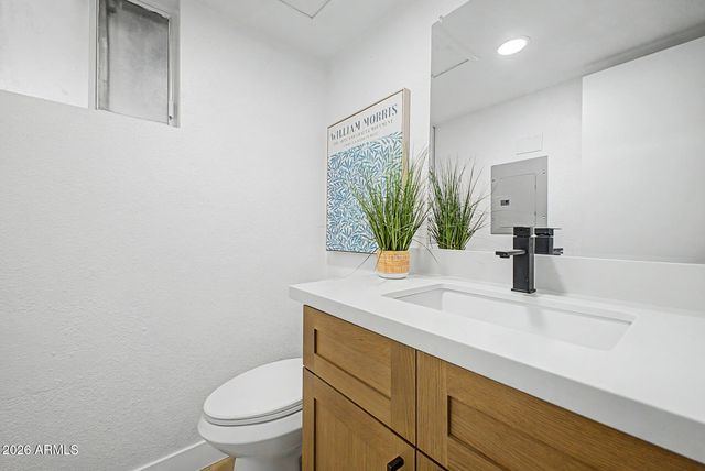 1531 W COLTER Street 1, Phoenix, AZ 85015