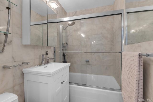 17-85 215 Street 1 L, Bayside, NY 11360
