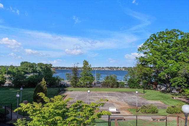 17-85 215 Street 1 L, Bayside, NY 11360