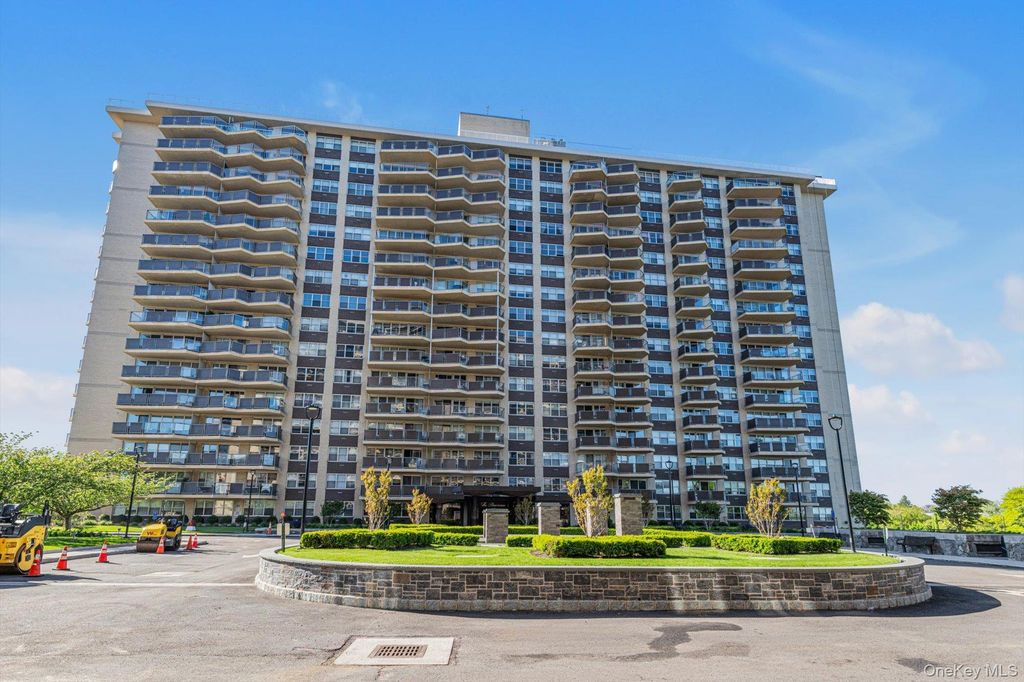17-85 215 Street 1 L, Bayside, NY 11360