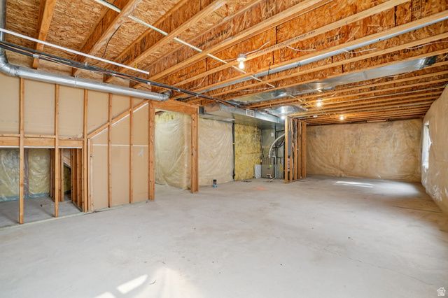 5067 W WHITE DIAMOND WAY, West Valley City, UT 84120