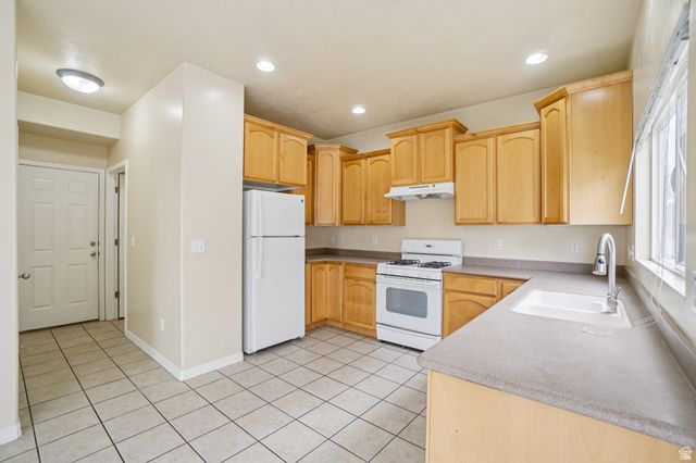 5067 W WHITE DIAMOND WAY, West Valley City, UT 84120