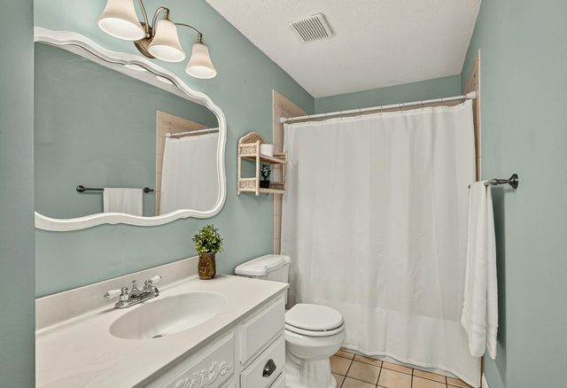 4215 4th Place NW, Rochester, MN 55901