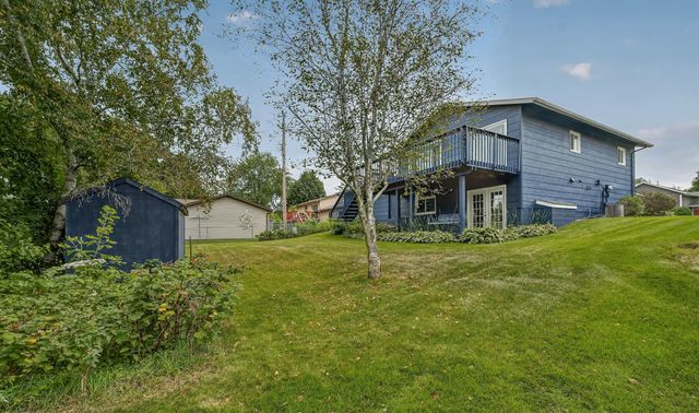 4215 4th Place NW, Rochester, MN 55901