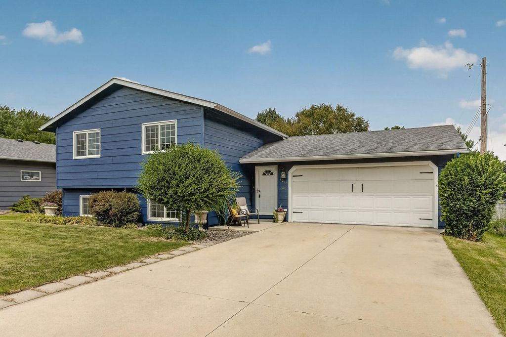 4215 4th Place NW, Rochester, MN 55901