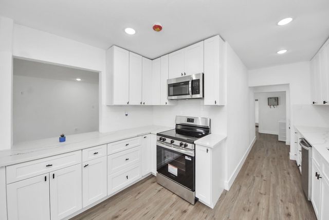 1203 W 6th Street, Freeport, TX 77541