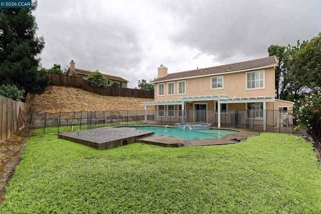 1128 Prewett Ranch Dr, Antioch, CA 94531