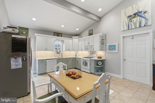 111 BASH RD, Toms River, NJ 08753