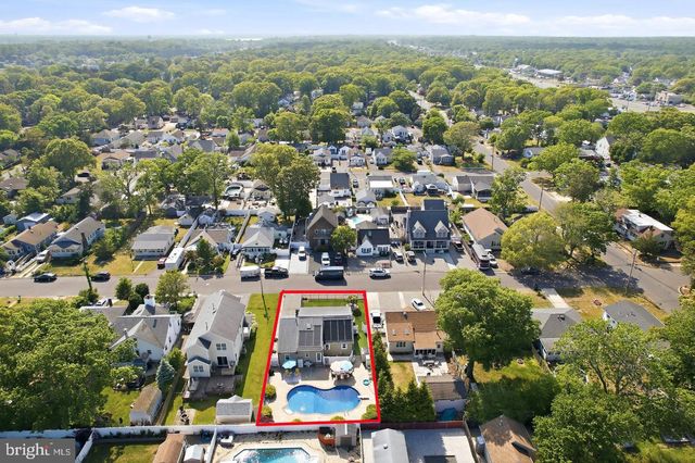 111 BASH RD, Toms River, NJ 08753