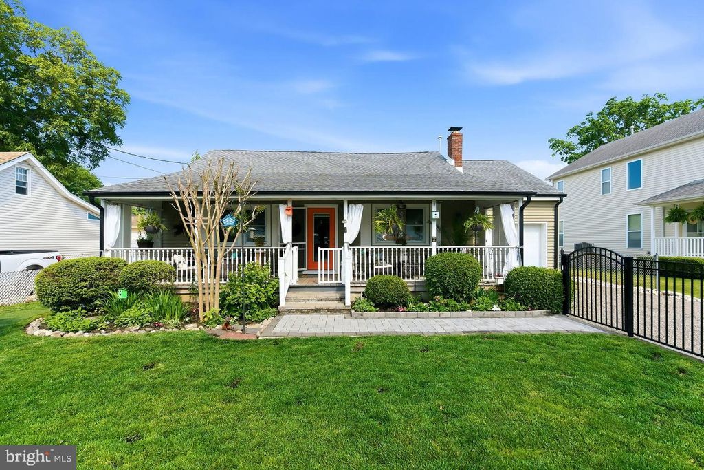 111 BASH RD, Toms River, NJ 08753