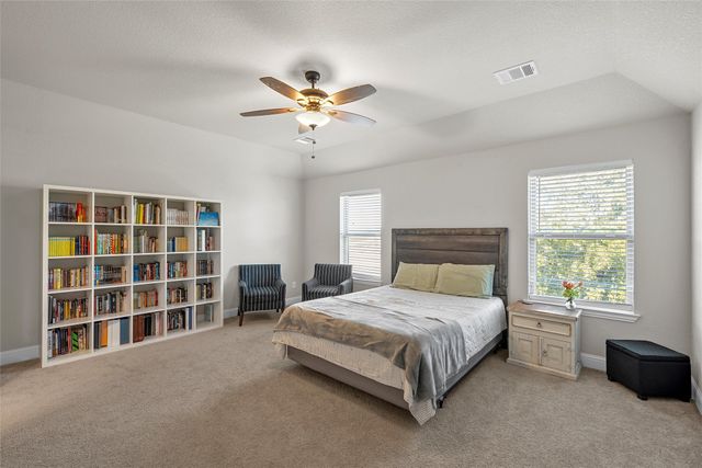 903 Dublin Court, Mcgregor, TX 76657