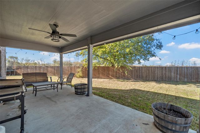 903 Dublin Court, Mcgregor, TX 76657