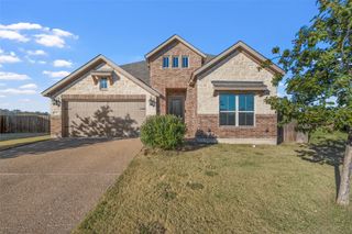 903 Dublin Court, Mcgregor, TX 76657