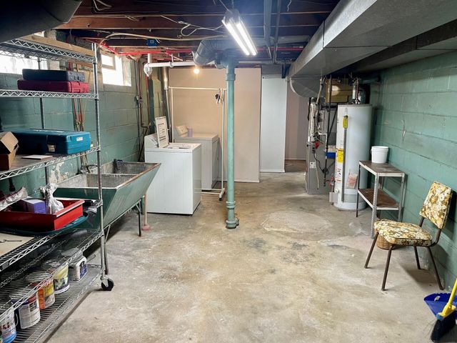 9567 Columbia Street, Redford Charter Twp, MI 48239