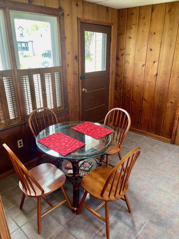 9567 Columbia Street, Redford Charter Twp, MI 48239