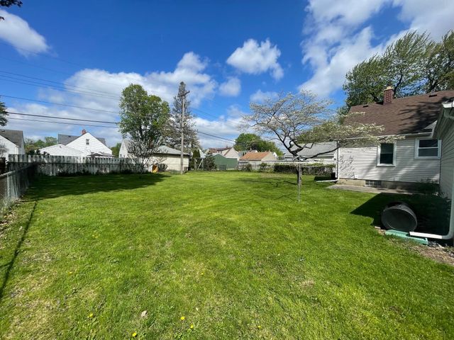 9567 Columbia Street, Redford Charter Twp, MI 48239