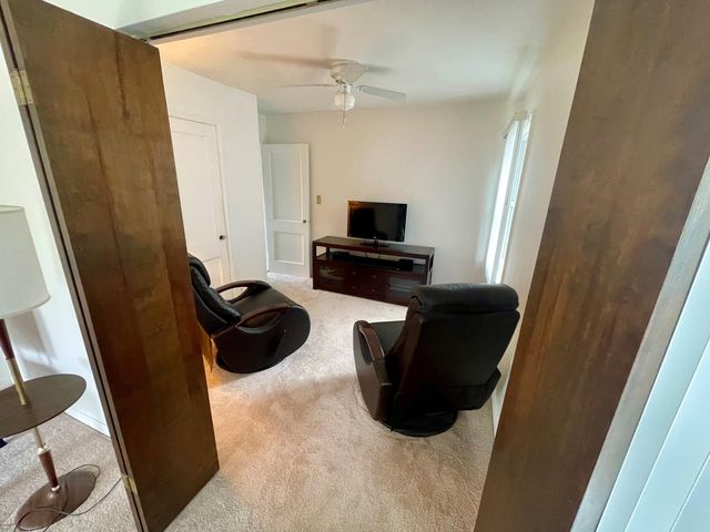 9567 Columbia Street, Redford Charter Twp, MI 48239