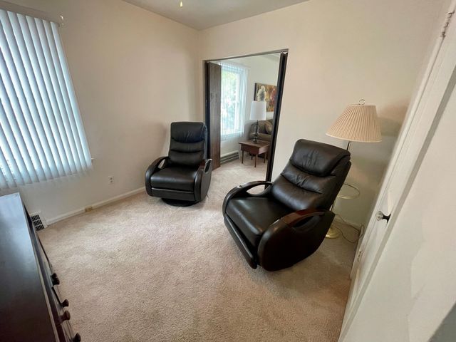 9567 Columbia Street, Redford Charter Twp, MI 48239