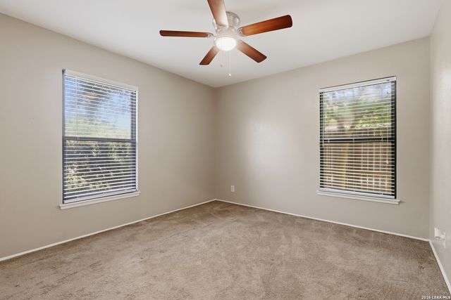 530 E BONNER AVE, San Antonio, TX 78214